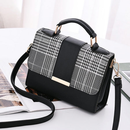 Women Crossbody Messenger Shoulder Bag PU Plastic Transparent Outer Small Beach Hasp Buckle Tote Chain Handbag Purse Laser Purse